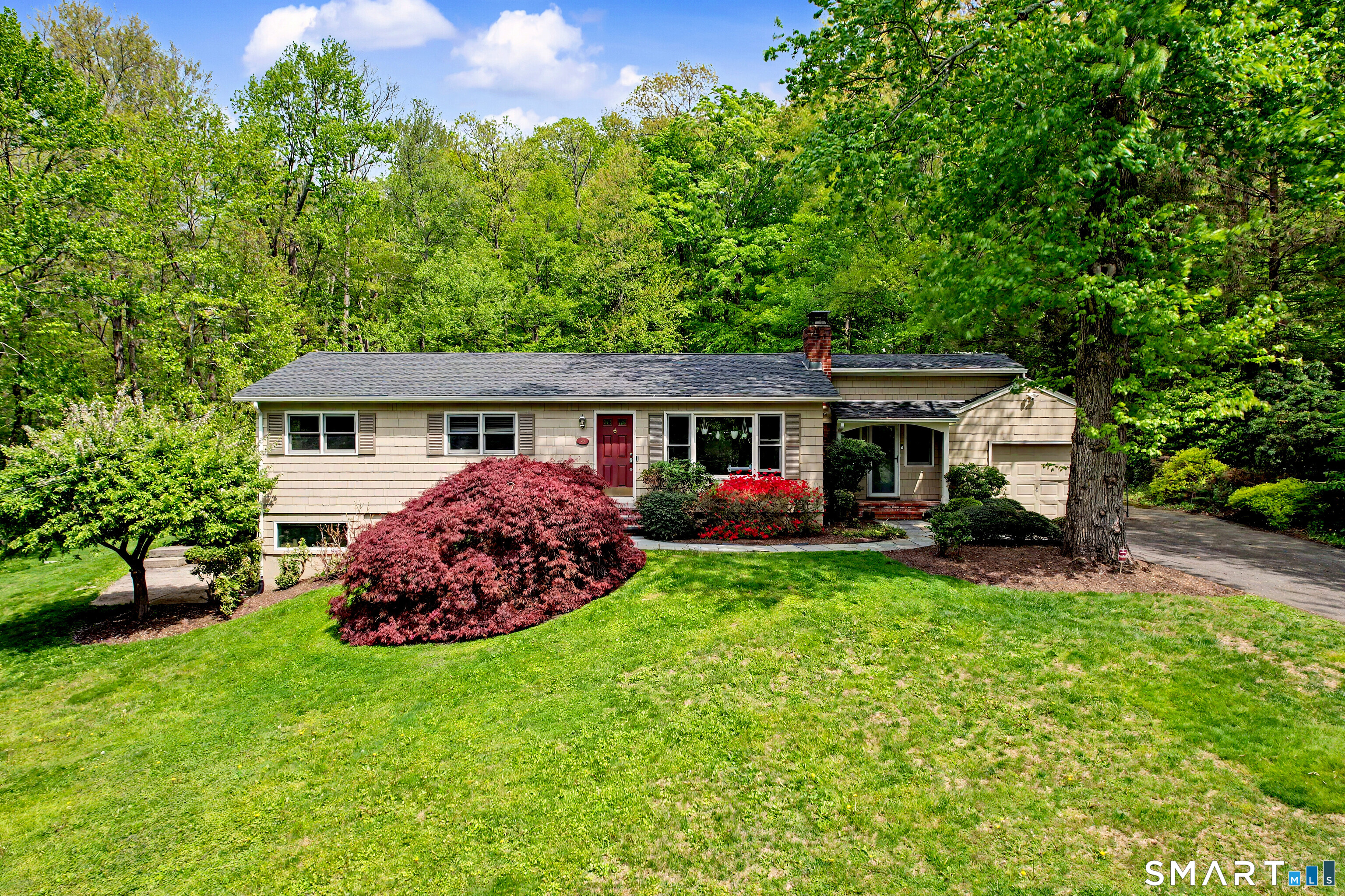 46 Todds Road, Ridgefield, CT 06877 | For Sale at $850,000