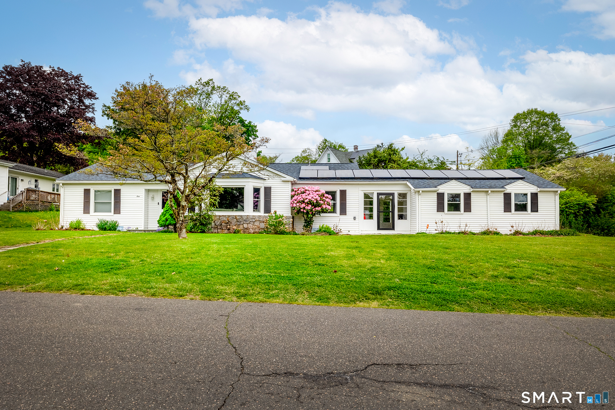 1 Sunset Drive, Danbury, CT 06810 | For Sale at $549,000