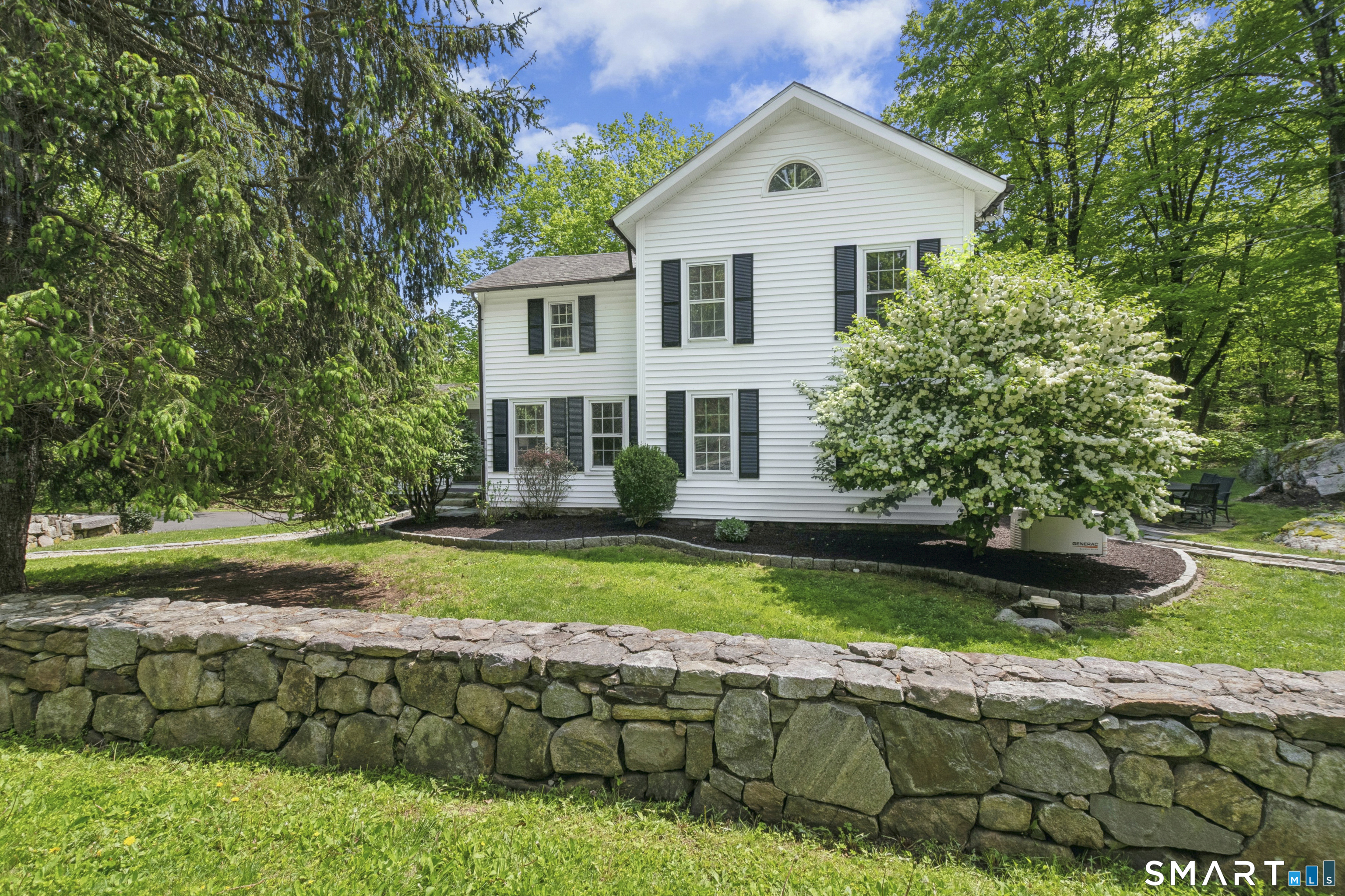 180 Old Branchville Road, Ridgefield, CT 06877 | For Sale at $995,000