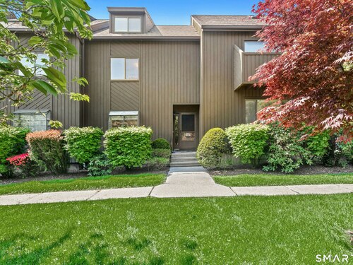  townhouse condo for sale located at 455 Hope Street, 1c, Stamford, CT 06906