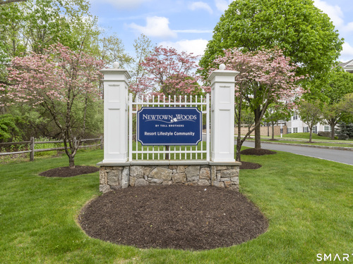  townhouse condo for sale located at 20 Brookside Court, 20, Newtown, CT 06470