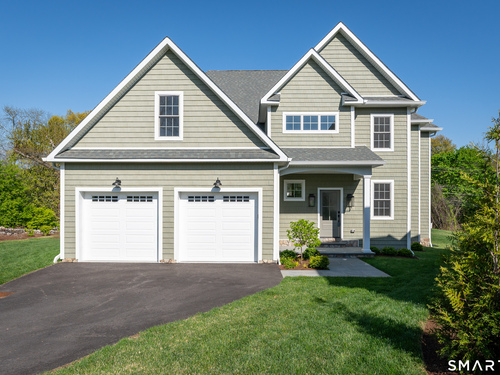 New construction single family home for sale located at 6 Walnut Ridge Court, Stamford, CT 06904