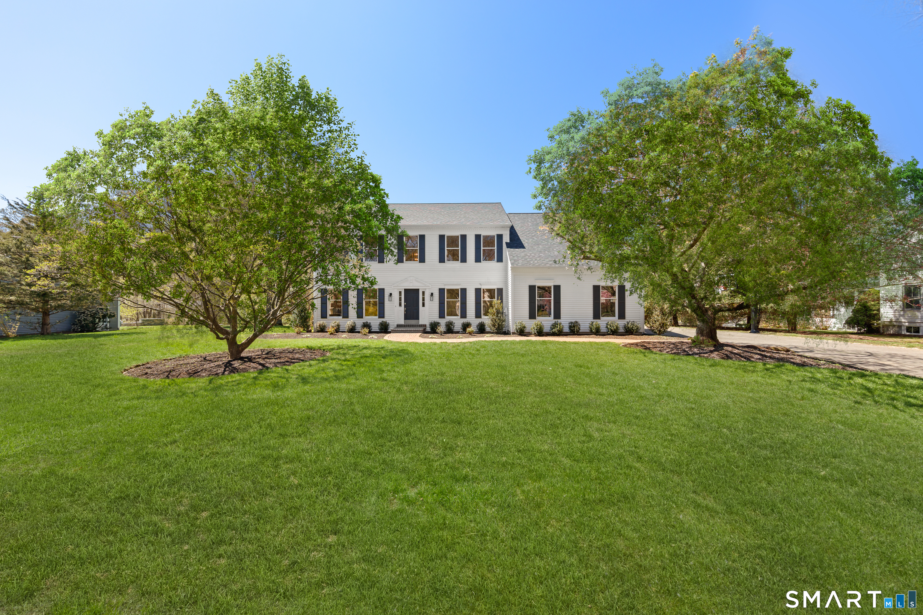276 Flintlock Road, Fairfield, CT 06890 | For Sale at $2,100,000