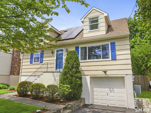  single family home for sale located at 10 Leann Drive, Norwalk, CT 06851