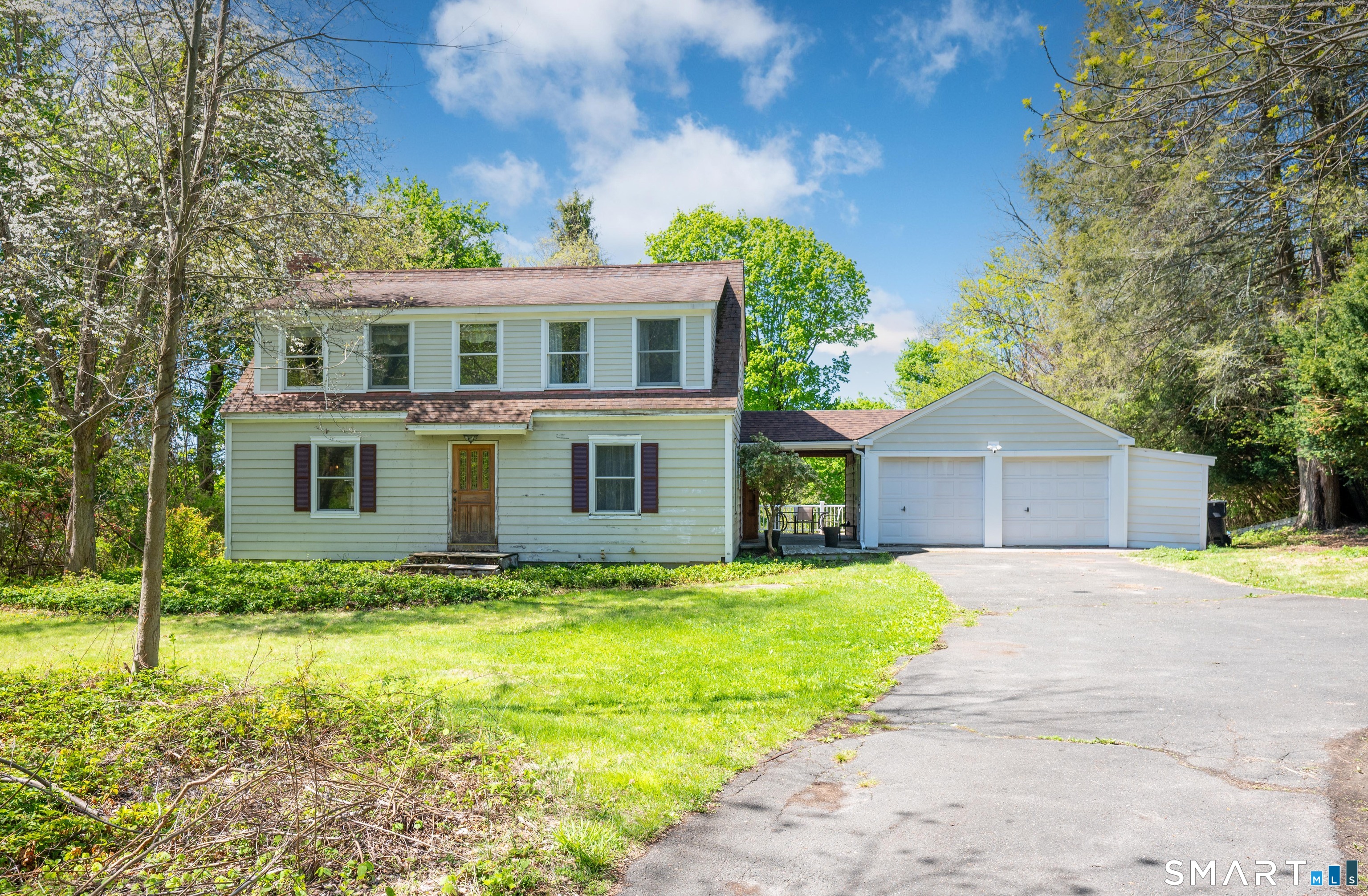30 Whisconier Road, Brookfield, CT 06804 | For Sale at $485,000