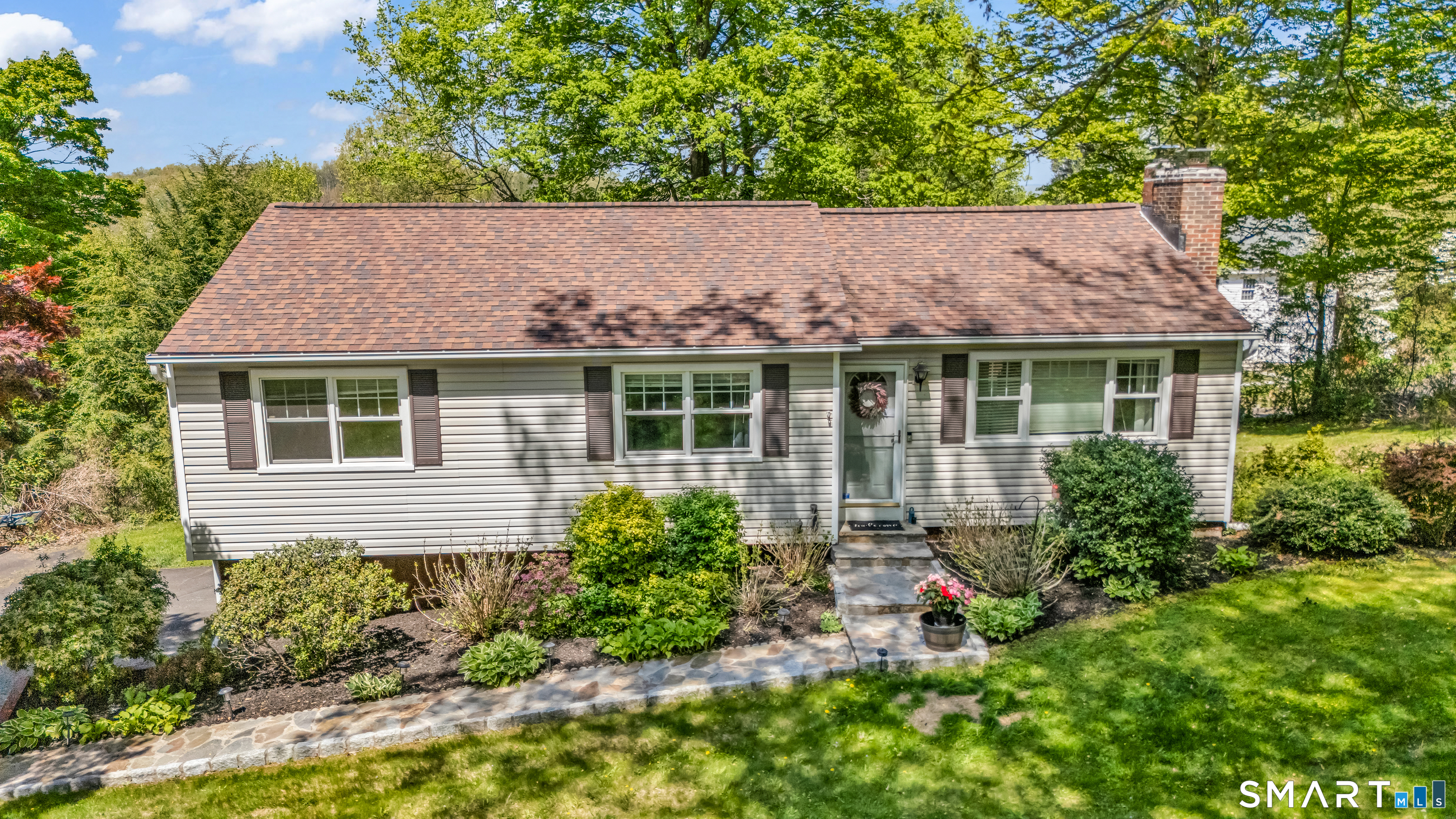 51 Chipmunk Trail, Newtown, CT 06482 | For Sale at $539,900