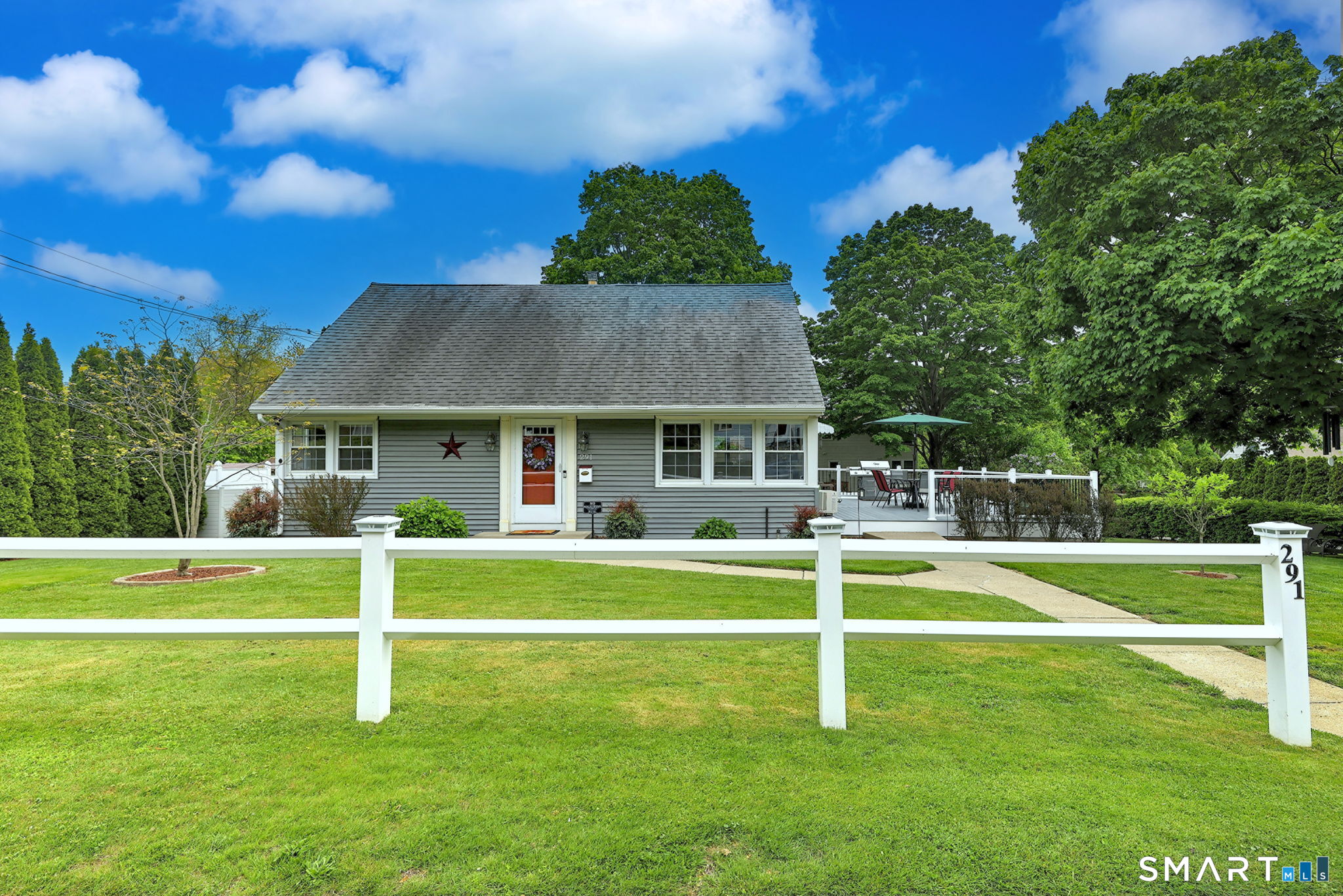 291 Islandview Road, Stratford, CT 06614 | For Sale at $469,900