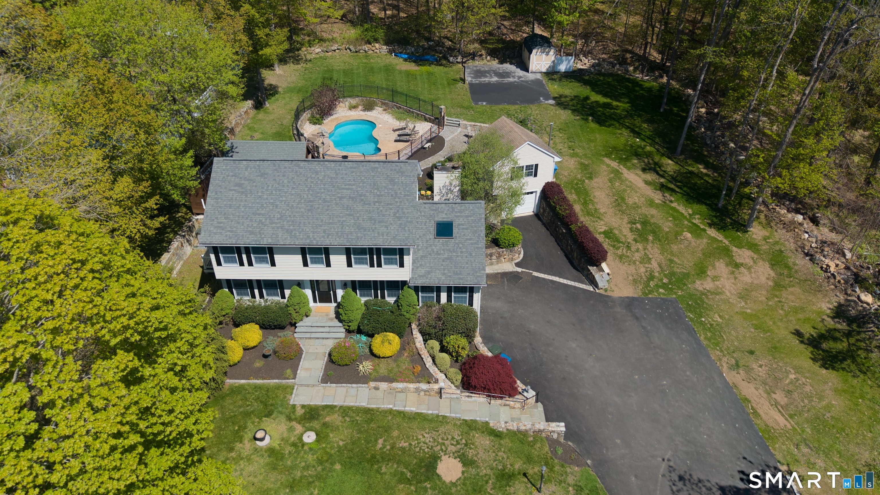 33 King Street, Danbury, CT 06811 | For Sale at $975,000