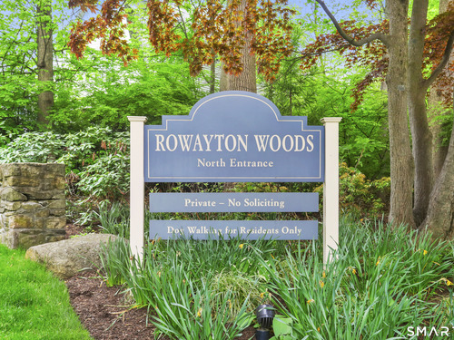  condo home for sale located at 22 Rowayton Woods Drive, 22, Norwalk, CT 06854