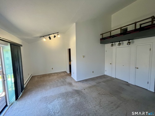  condo home for sale located at 38 Padanaram Avenue, 35, Danbury, CT 06811