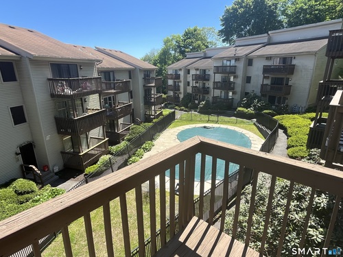  condo home for sale located at 38 Padanaram Avenue, 35, Danbury, CT 06811