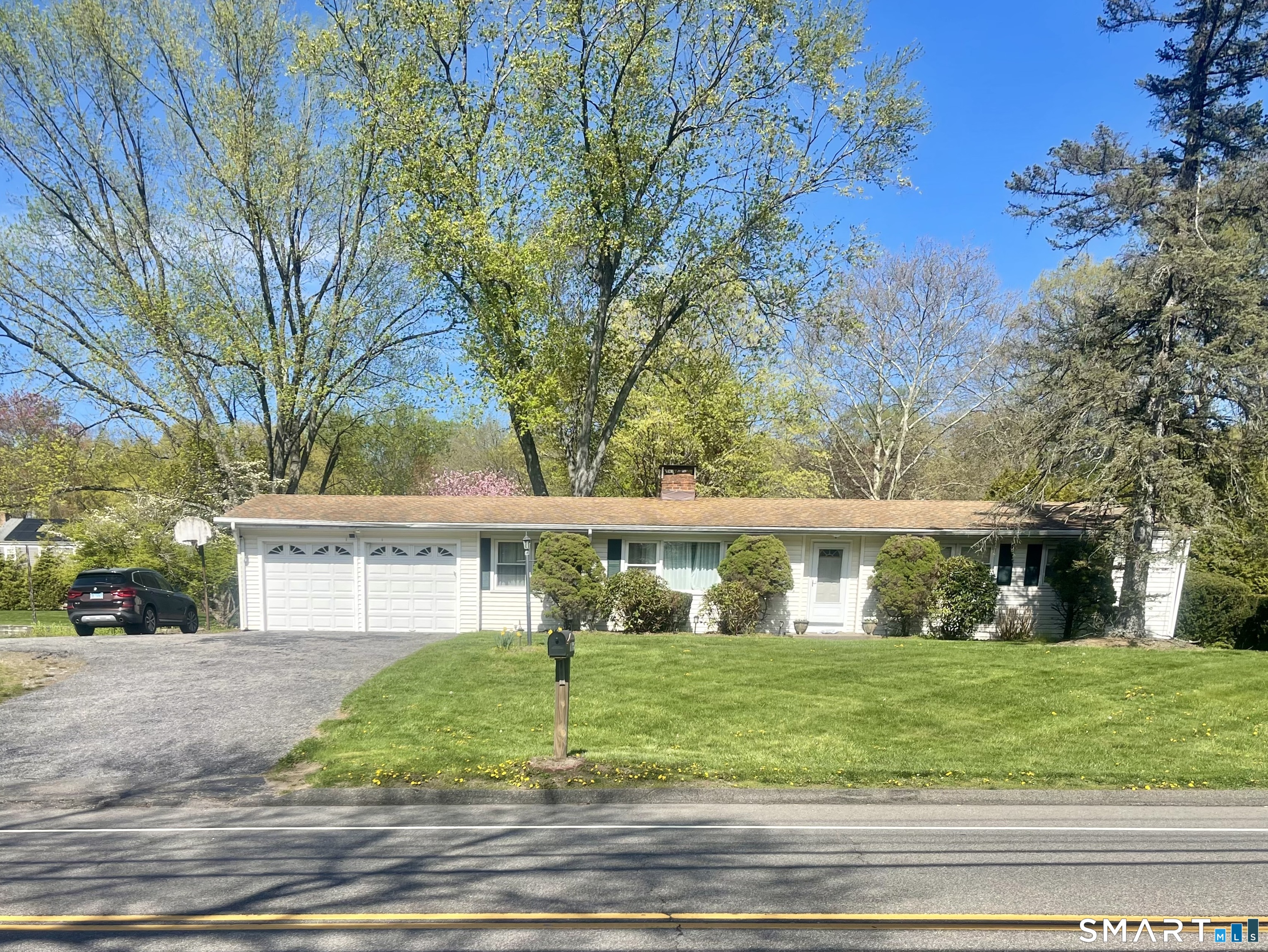 2698 Easton Turnpike, Fairfield, CT 06825 | For Sale at $775,000