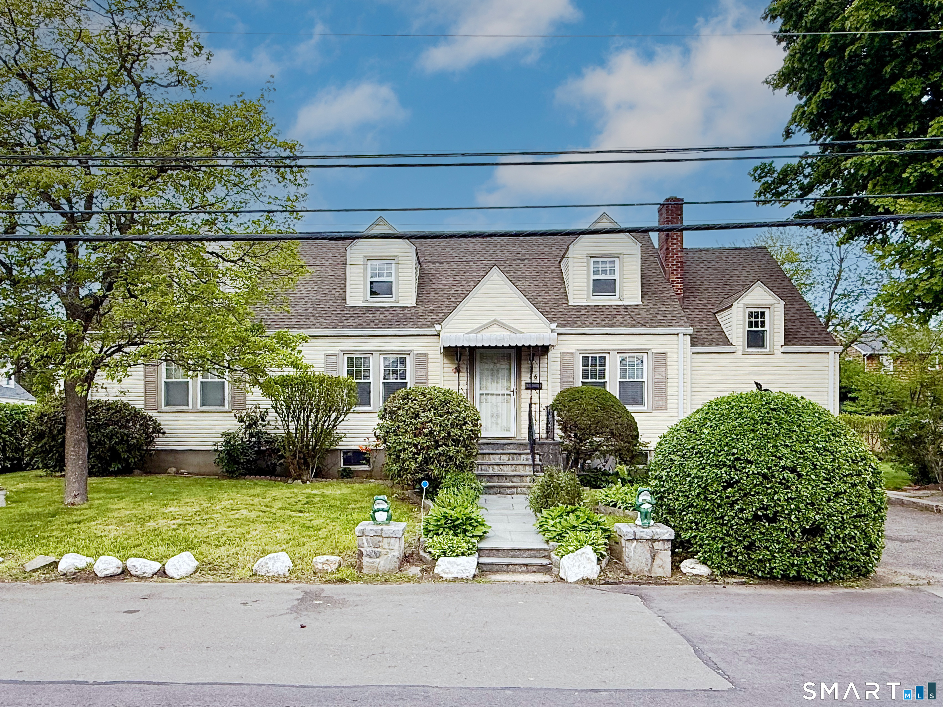 26 Sention Avenue, Norwalk, CT 06850 | For Sale at $795,000