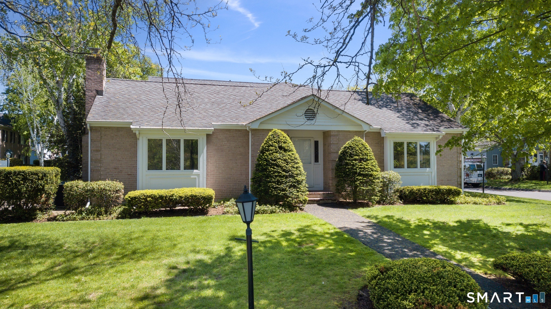 201 Jamestown Road, 201, Stratford, CT 06614 | For Sale at $425,000