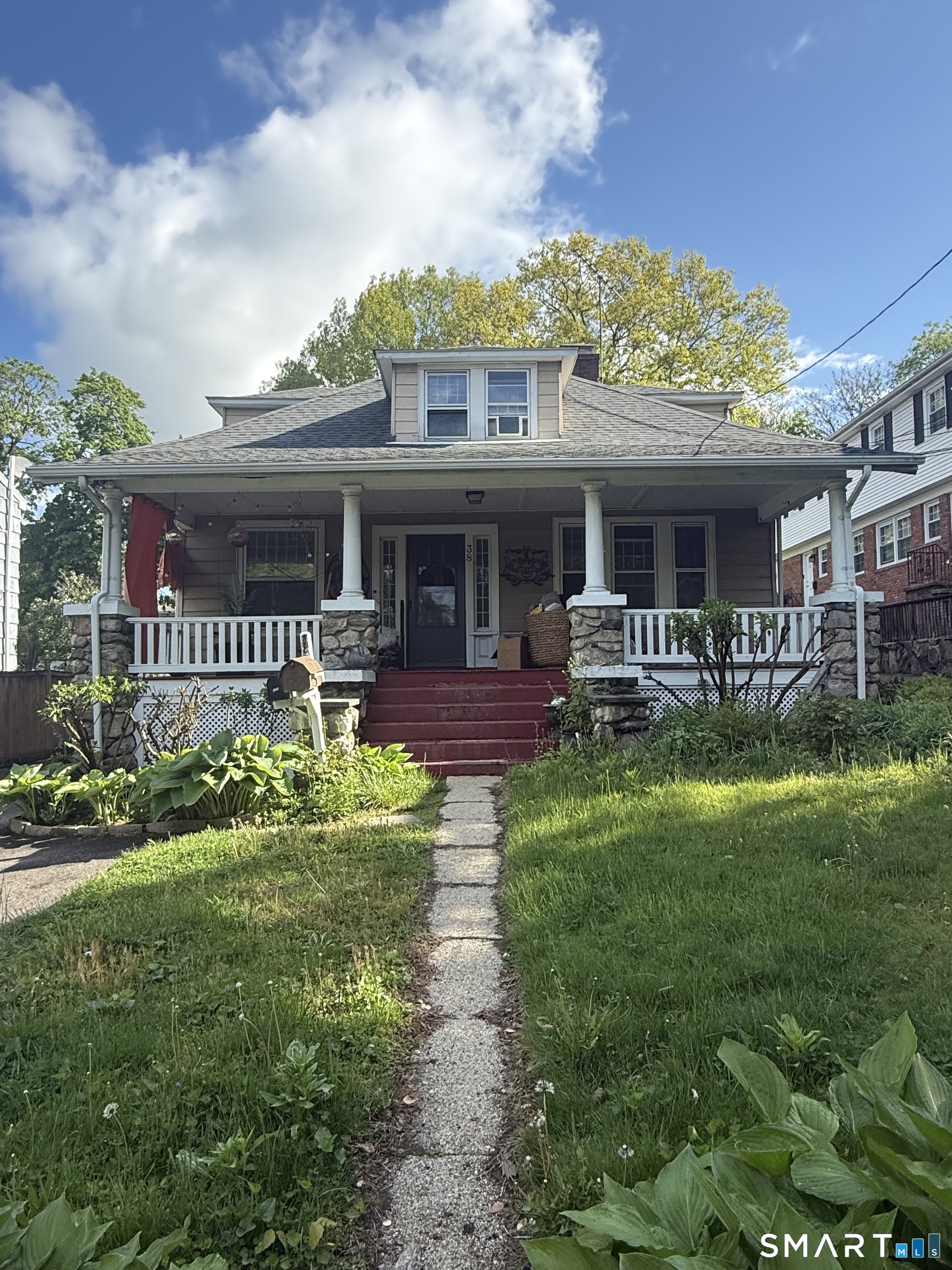38 Mead Street, Stamford, CT 06907 | For Sale at $750,000