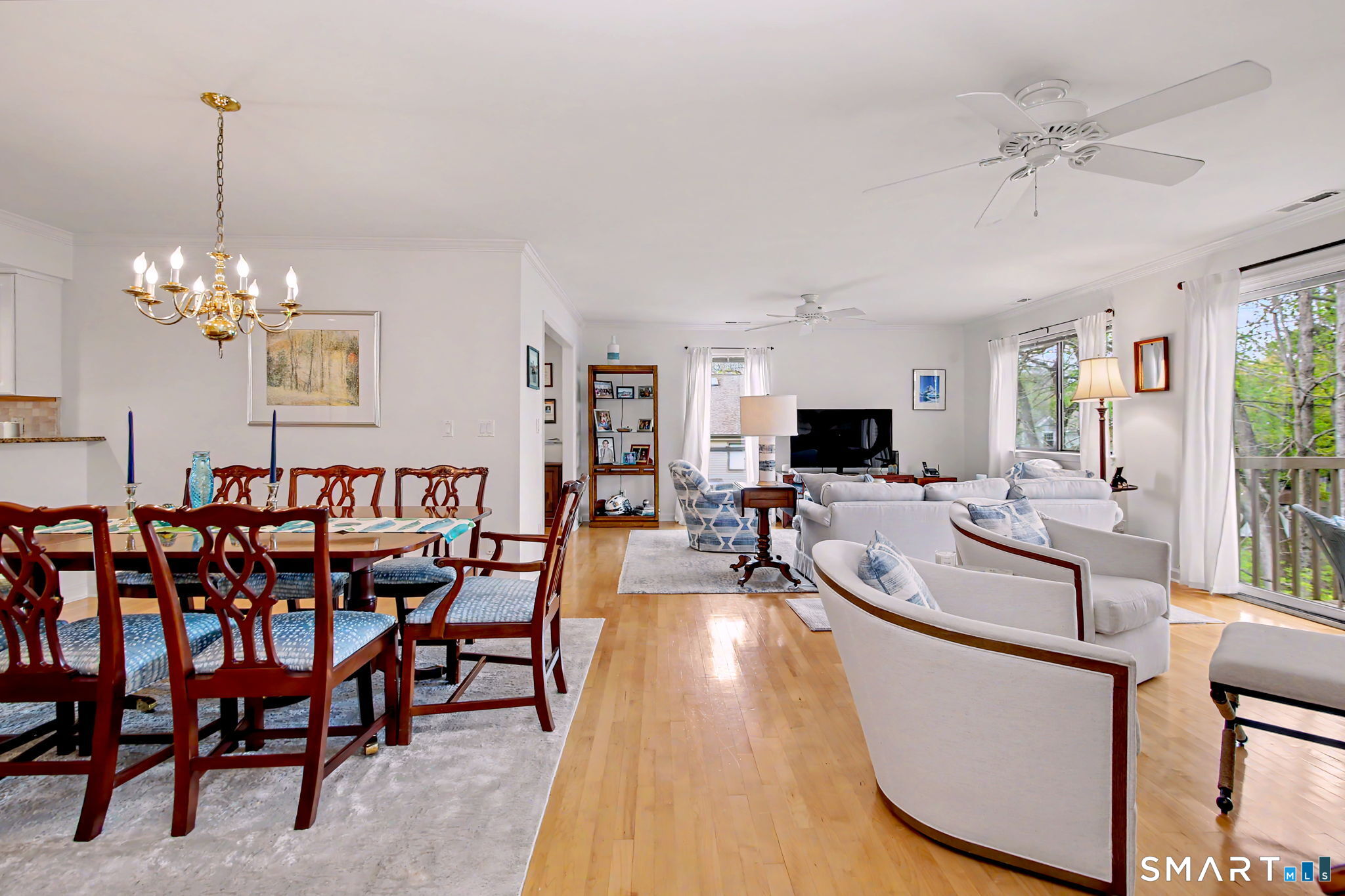 500 River Road, 3, Greenwich, CT 06807 | For Sale at $1,125,000