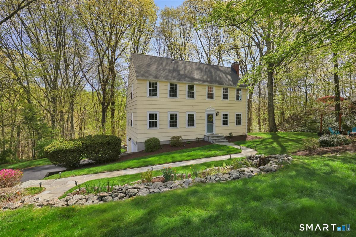 9 Academy Road, Trumbull, CT 06611 | For Sale at $664,900