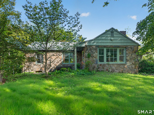  single family home for sale located at 54 Elm Street, Fairfield, CT 06824