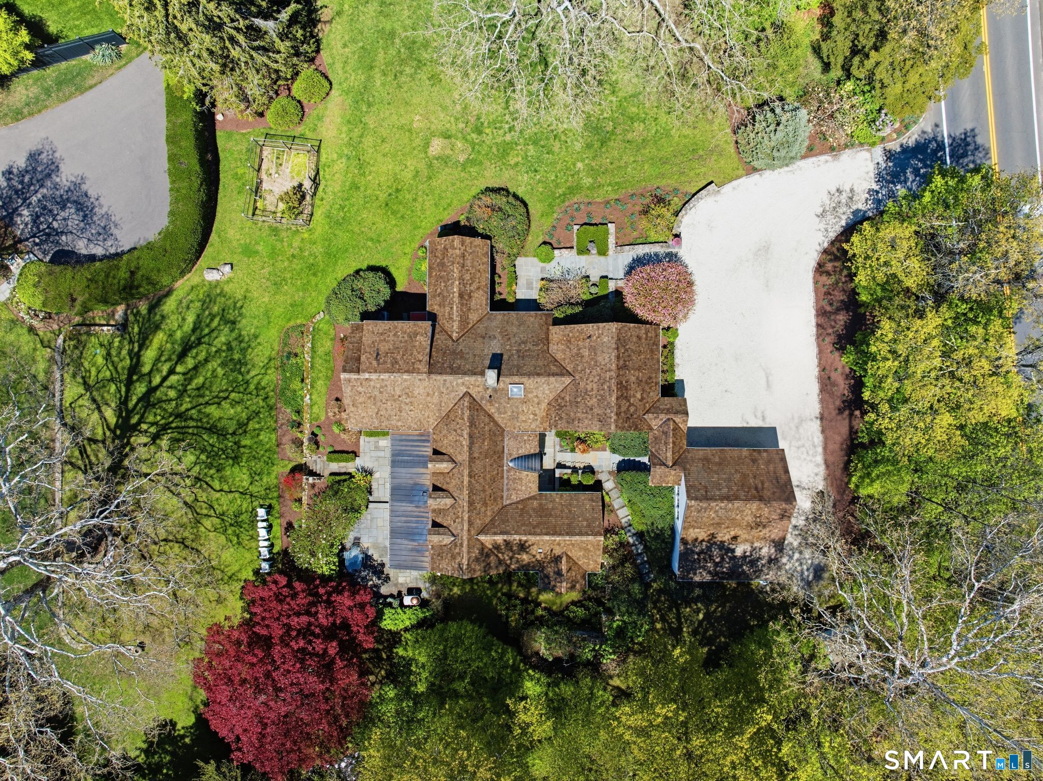 55 Compo Road North, Westport, CT 06880 | For Sale at $1,749,000