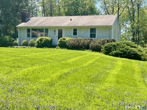  single family home for sale located at 9 Apple Lane, Redding, CT 06896