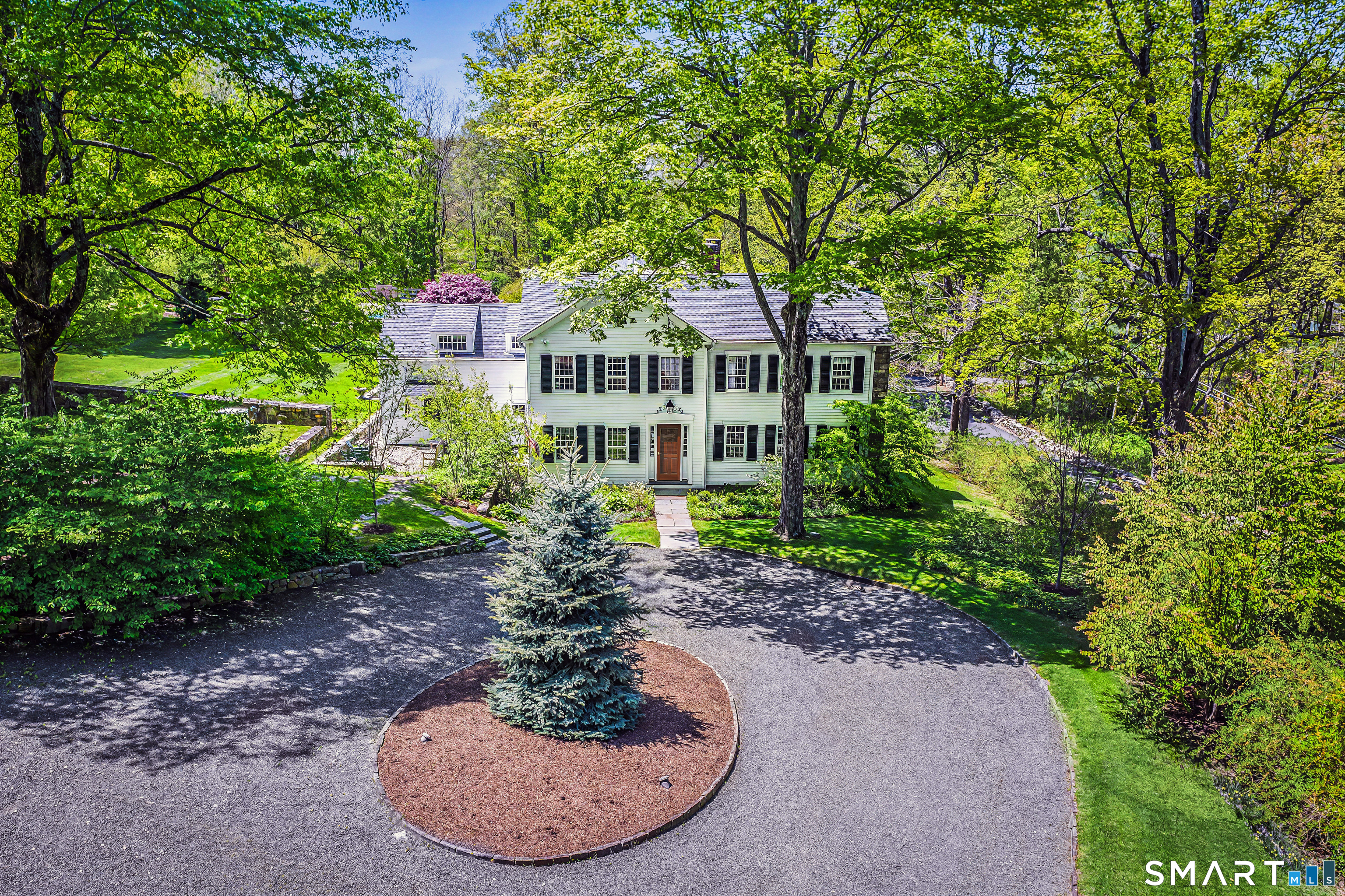 20 Lounsbury Road, Ridgefield, CT 06877 | For Sale at $2,895,000