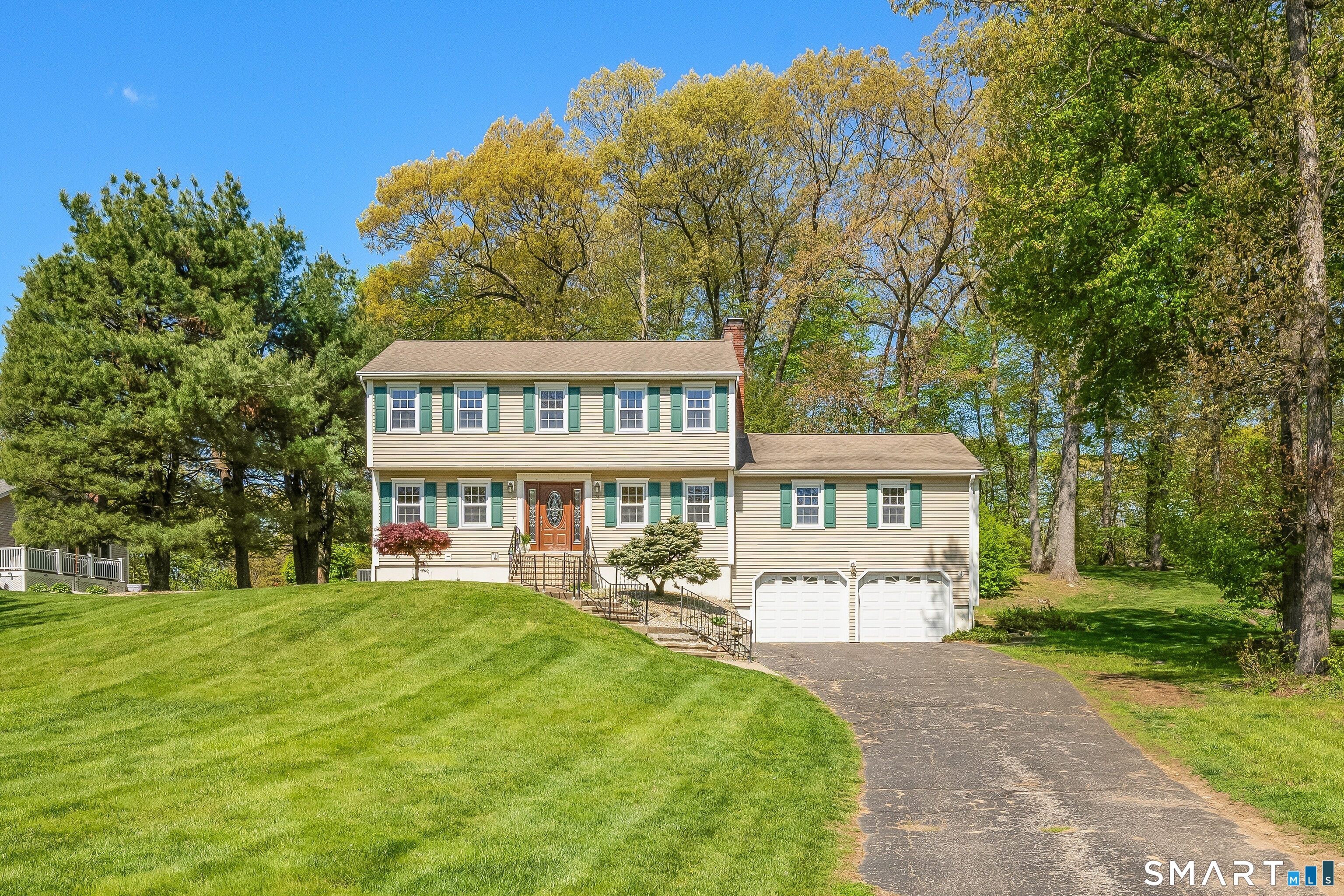 74 Hillside Lane, Monroe, CT 06468 | For Sale at $738,000