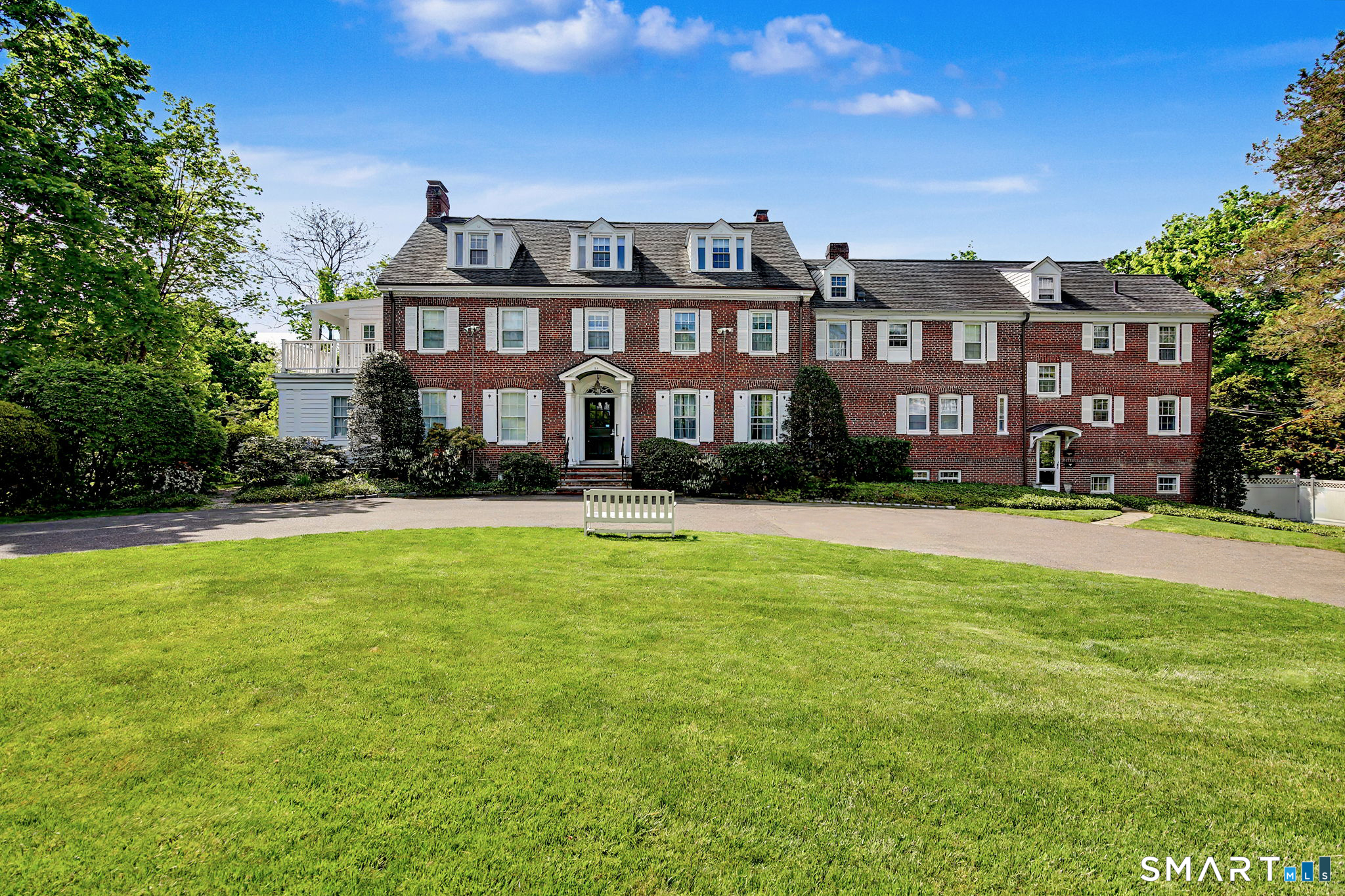 24 Saint Johns Place, 4, New Canaan, CT 06840 | For Sale at $699,000