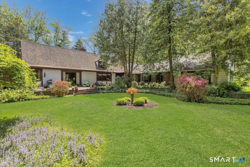 5917 Park Avenue, Fairfield, CT 06825 | For Sale at $750,000