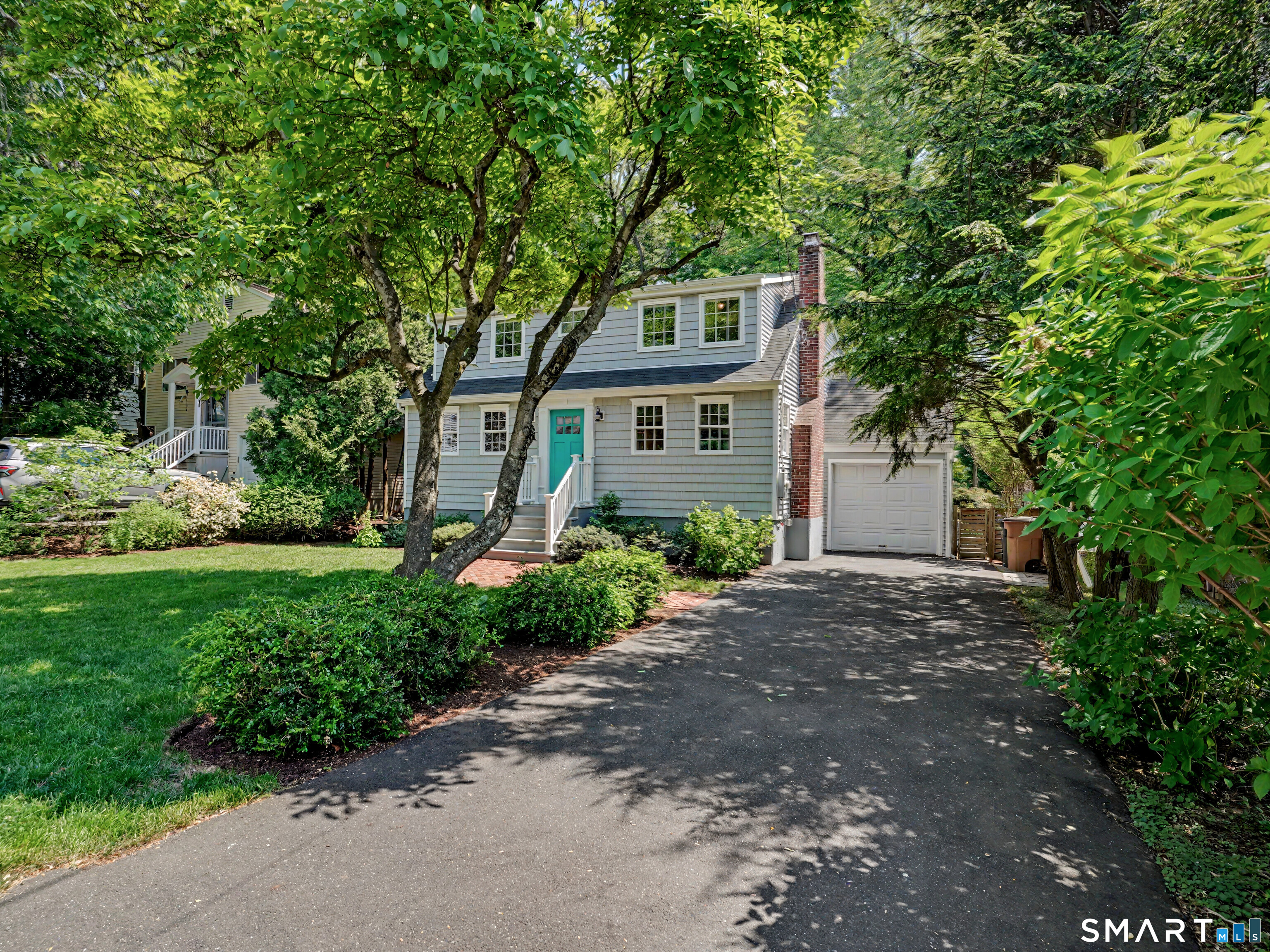 128 Knapp Street, Stamford, CT 06907 | For Sale at $849,000
