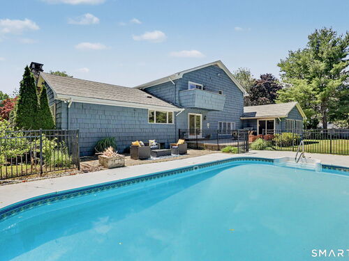  single family home for sale located at 10 Morning Glory Drive, Easton, CT 06612