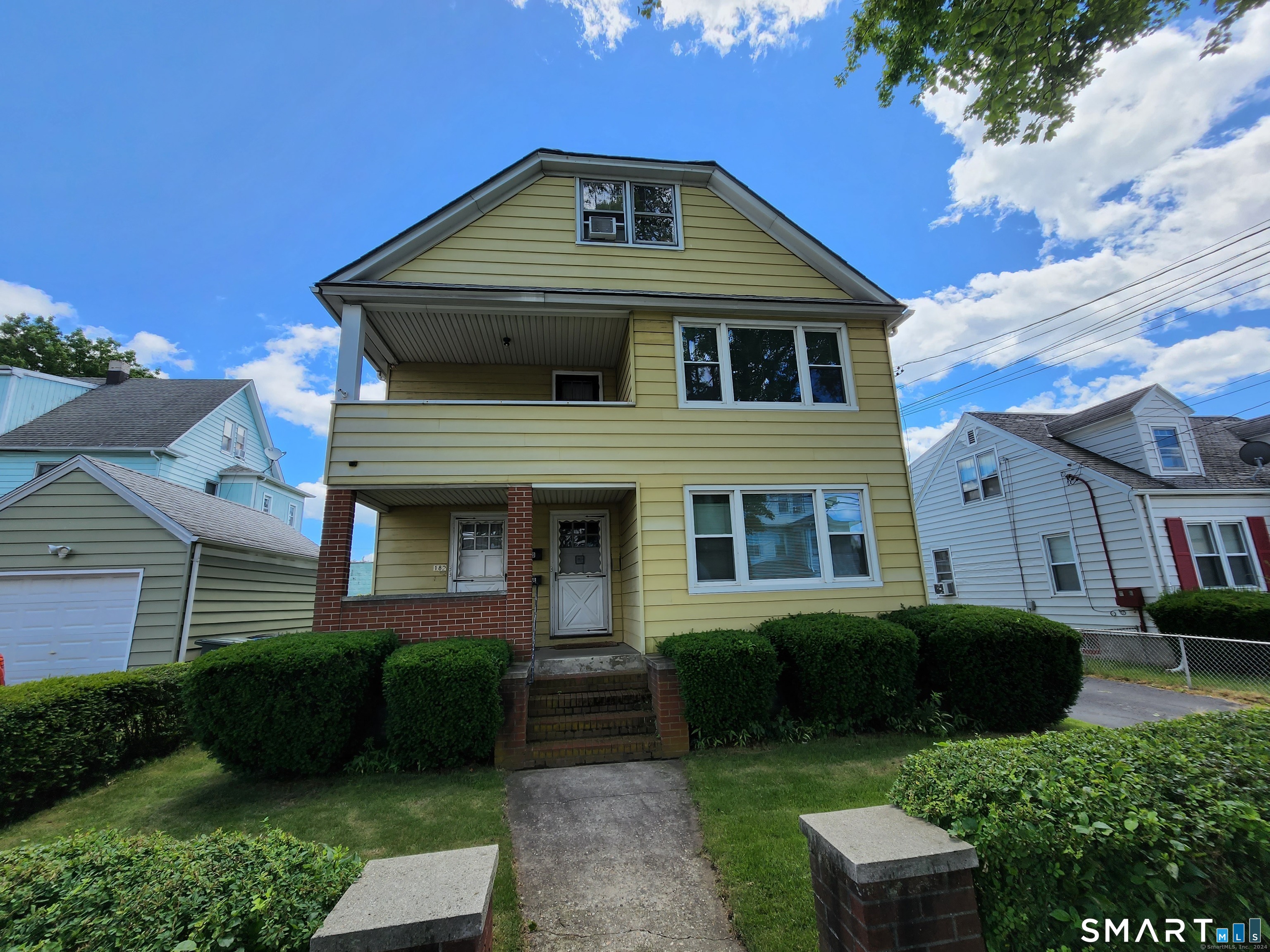 178 North Bishop Avenue, Bridgeport, CT 06610 | For Sale at $590,000
