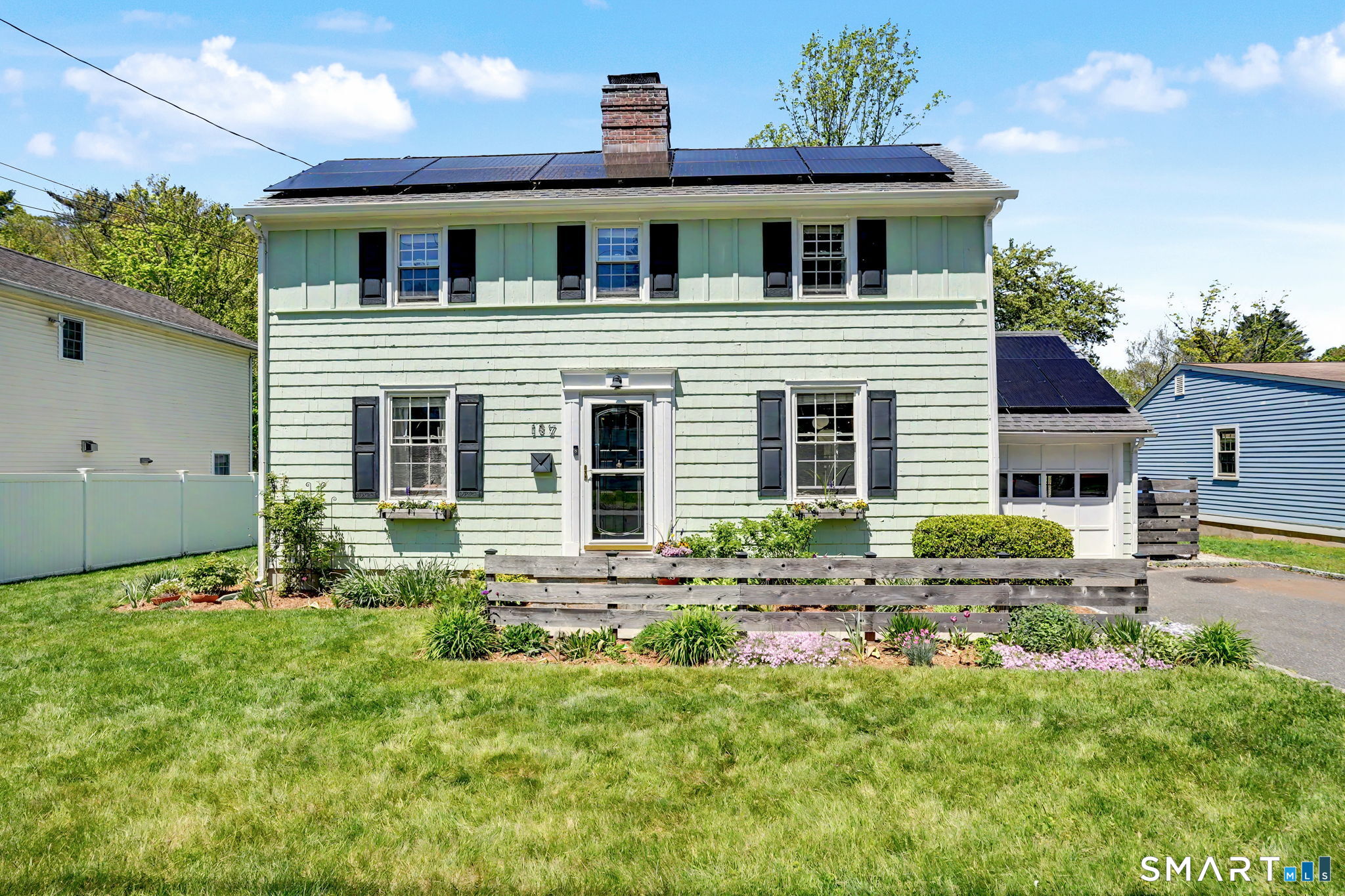 187 Southern Boulevard, Danbury, CT 06810 | For Sale at $525,000