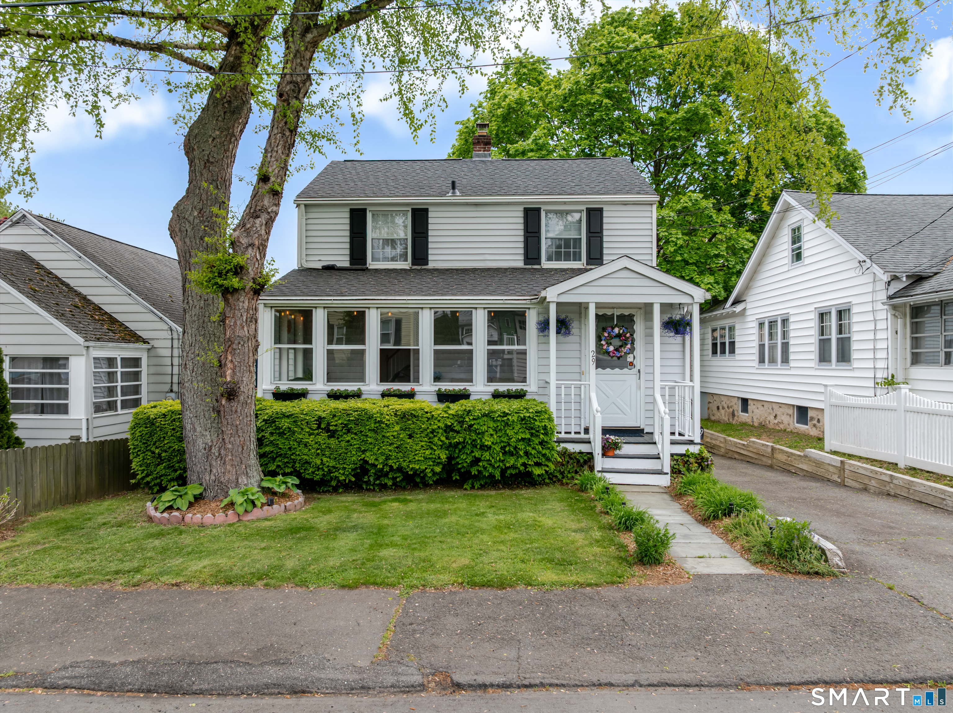 29 Magnolia Avenue, Norwalk, CT 06850 | For Sale at $599,900