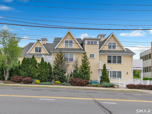  condo home for sale located at 76 New Canaan Avenue, 3, Norwalk, CT 06850