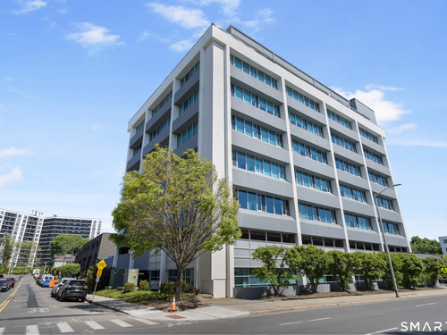  condo home for sale located at 1515 Summer Street, 506, Stamford, CT 06905