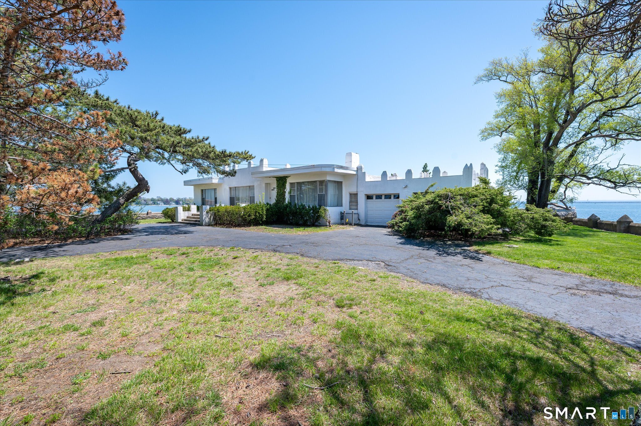 250 Davenport Drive, Stamford, CT 06902 | For Sale at $5,495,000