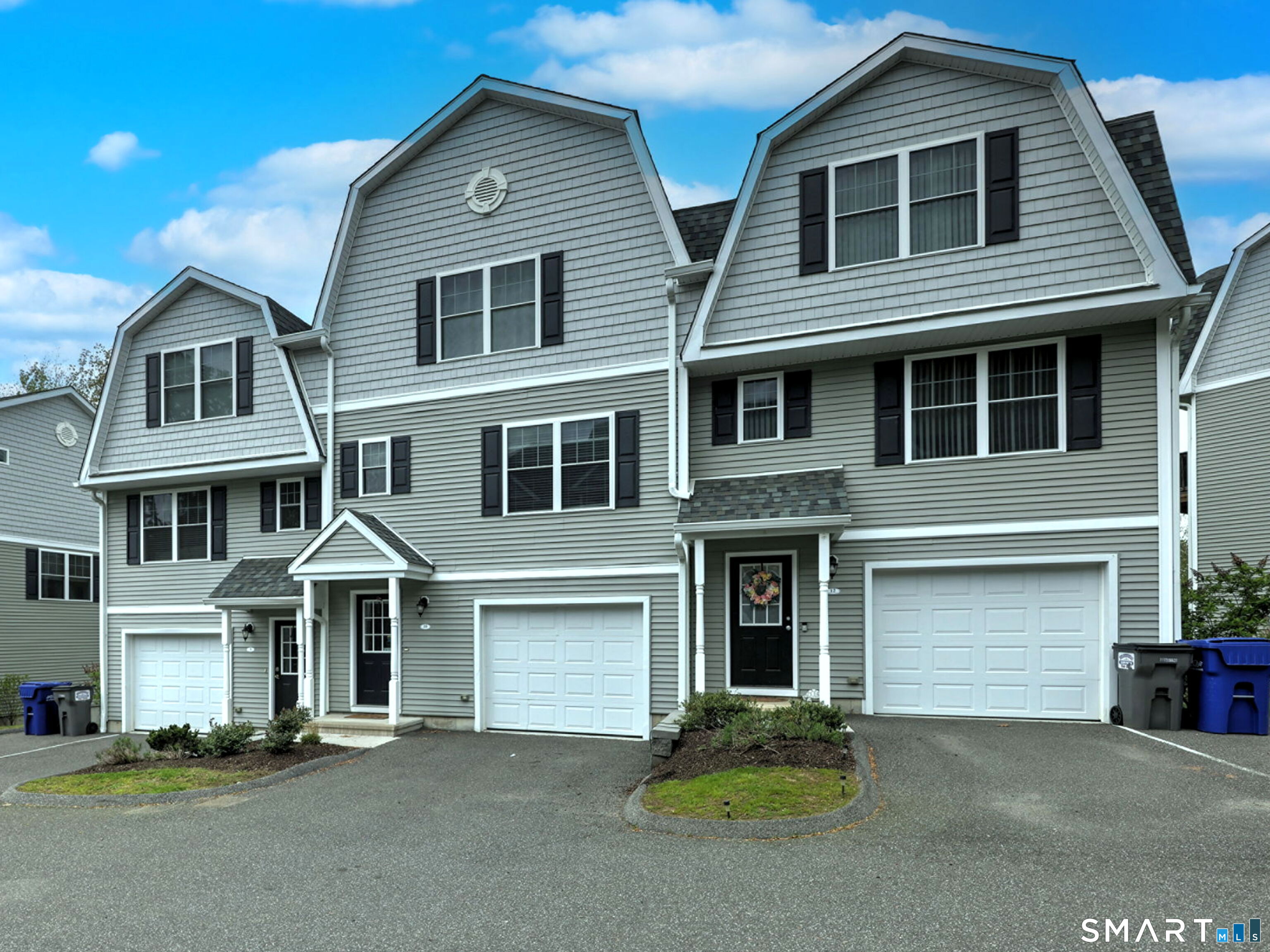 10 Barnum Court, 10, Bethel, CT 06801 | For Sale at $485,000
