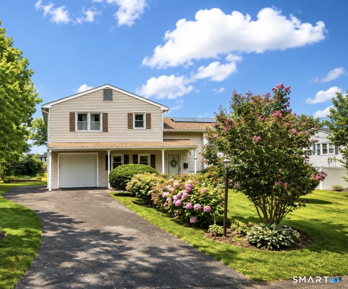 6 Jersey Lane, Norwalk, CT 06851 | For Sale at $699,900