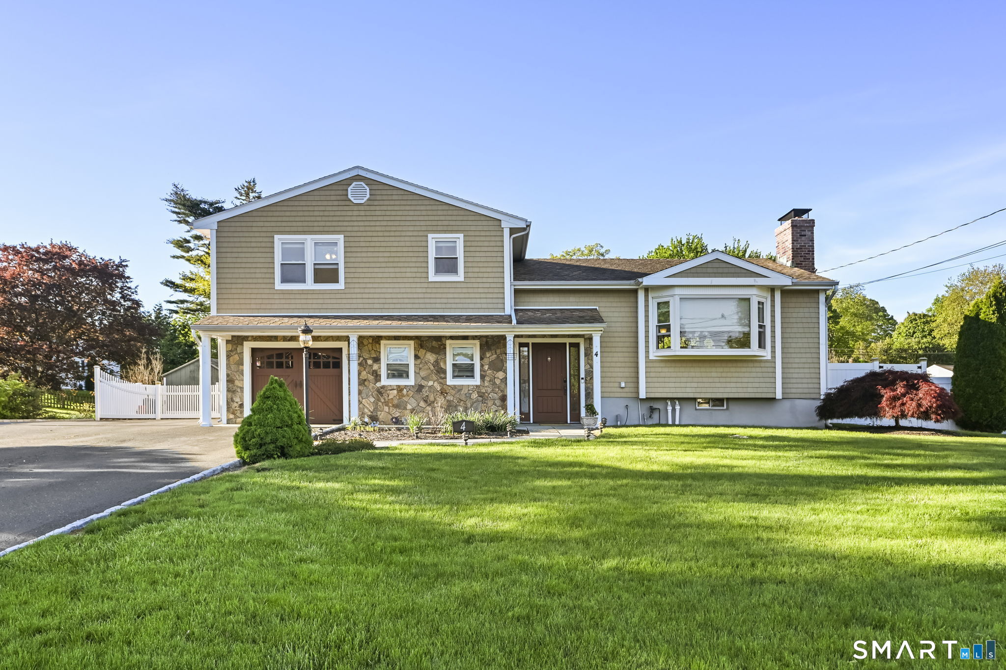 4 Dairy Farm Road, Norwalk, CT 06851 | For Sale at $795,000