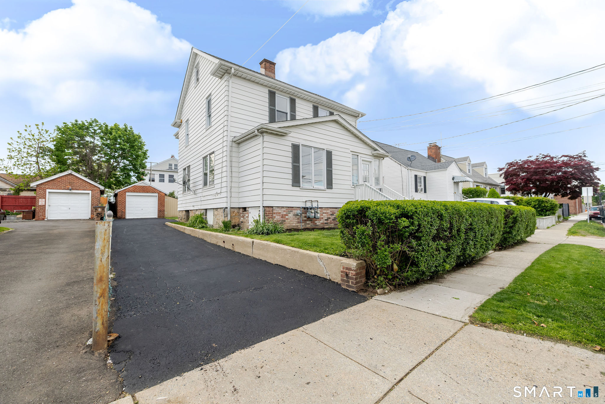 29 Roosevelt Avenue, Stamford, CT 06902 | For Sale at $699,000