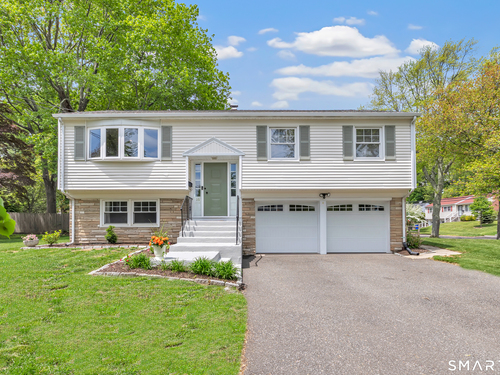  single family home for sale located at 16 Mayflower Circle, Fairfield, CT 06824