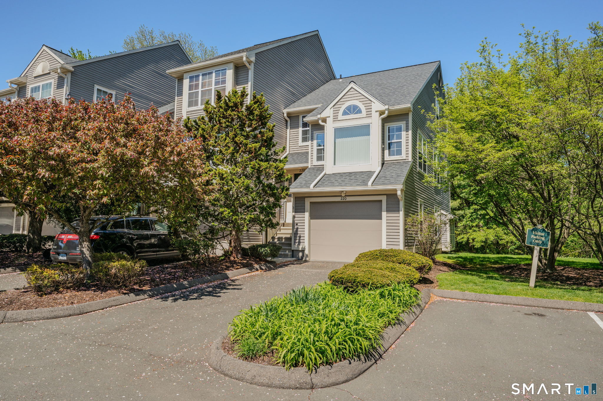 220 Algonquin Trail, 220, Trumbull, CT 06611 | For Sale at $395,000