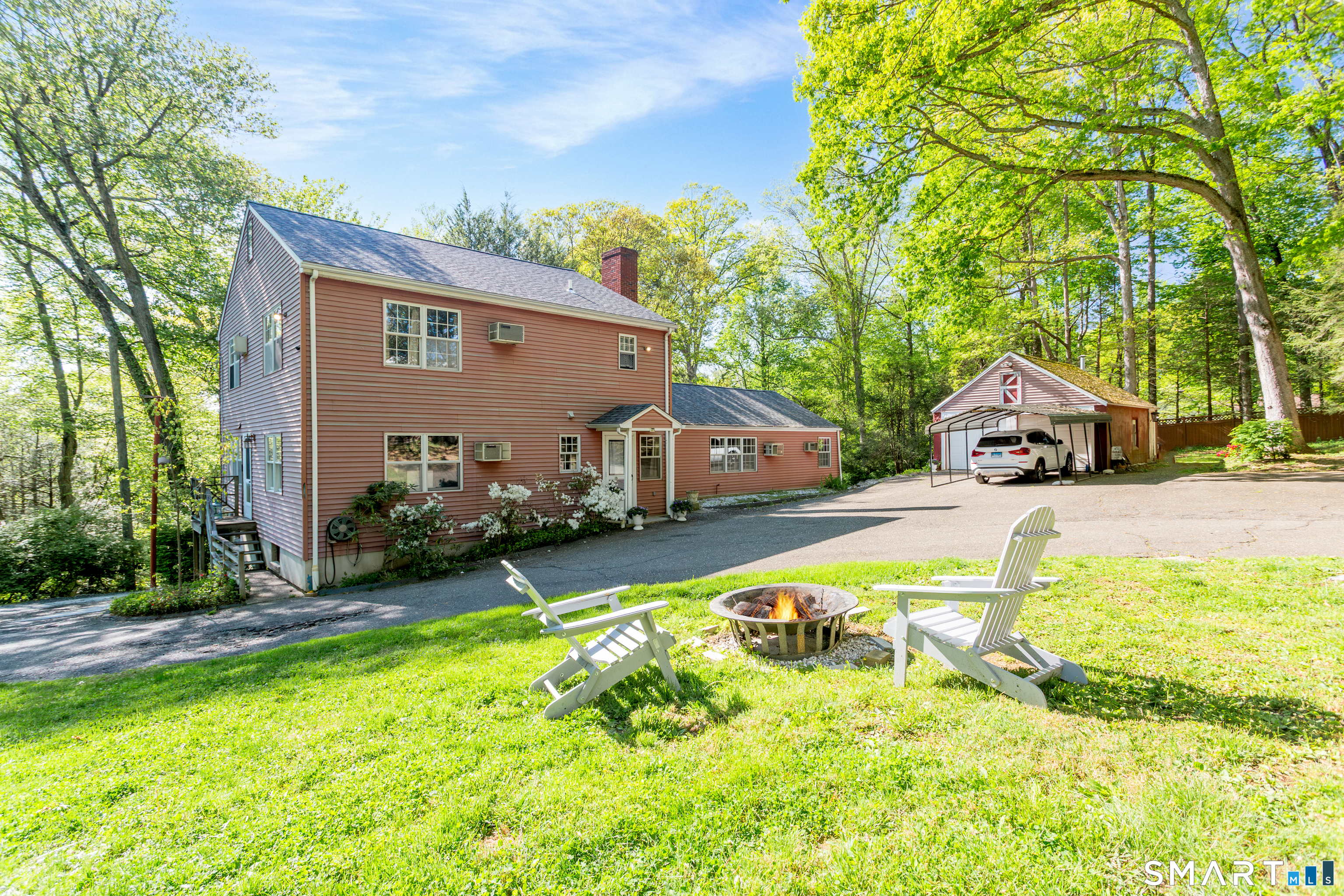 829 Scofieldtown Road, Stamford, CT 06903 | For Sale at $799,000