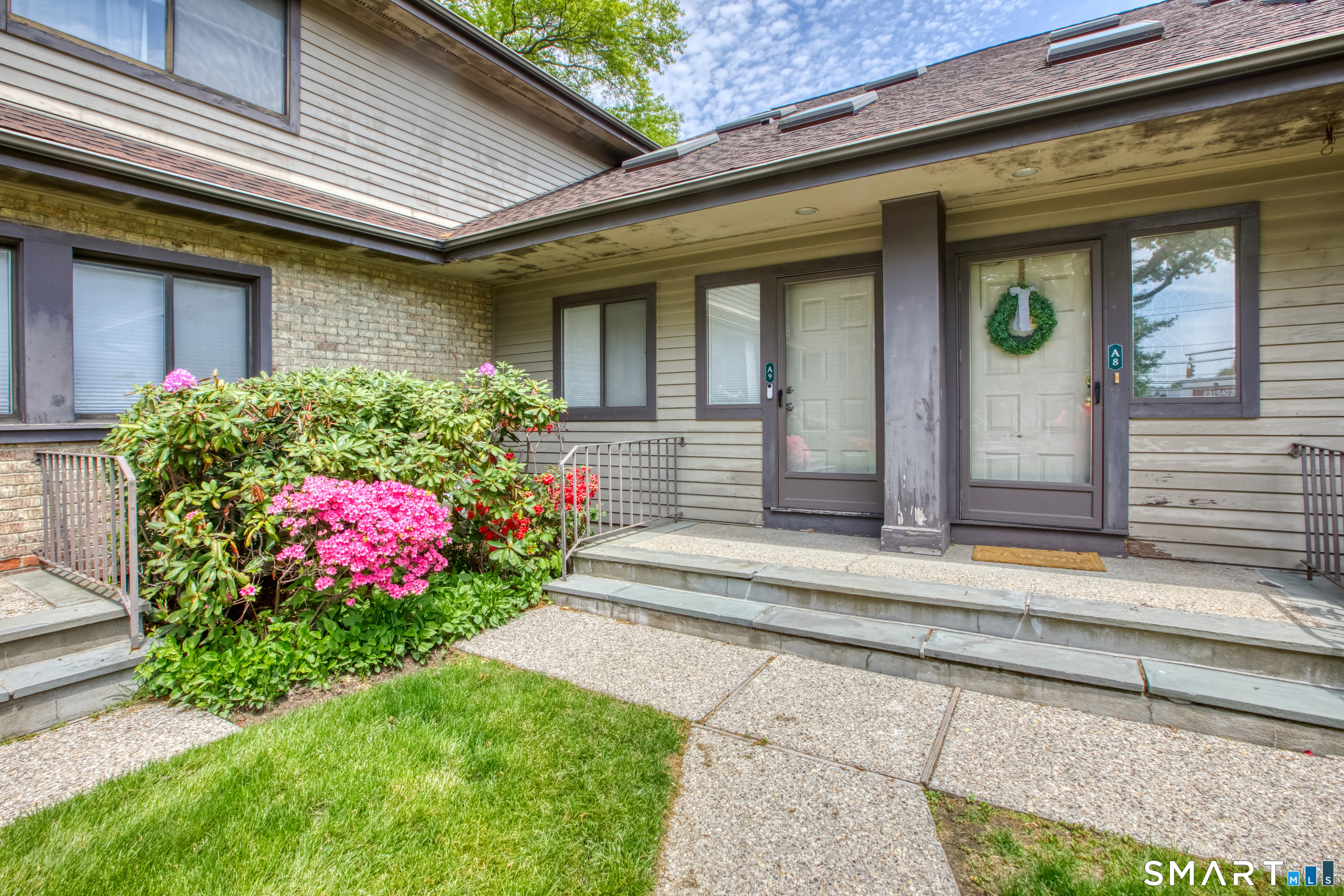 2289 Bedford Street, a9, Stamford, CT 06905 | For Sale at $490,000