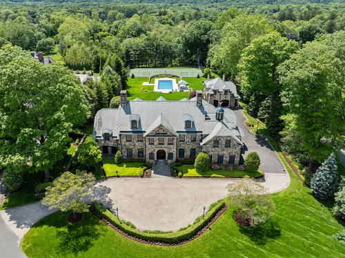  single family home for sale located at 61 High Ridge Avenue, Ridgefield, CT 06877
