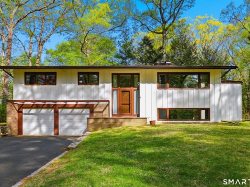  single family home for sale located at 190 Red Fox Road, Stamford, CT 06903