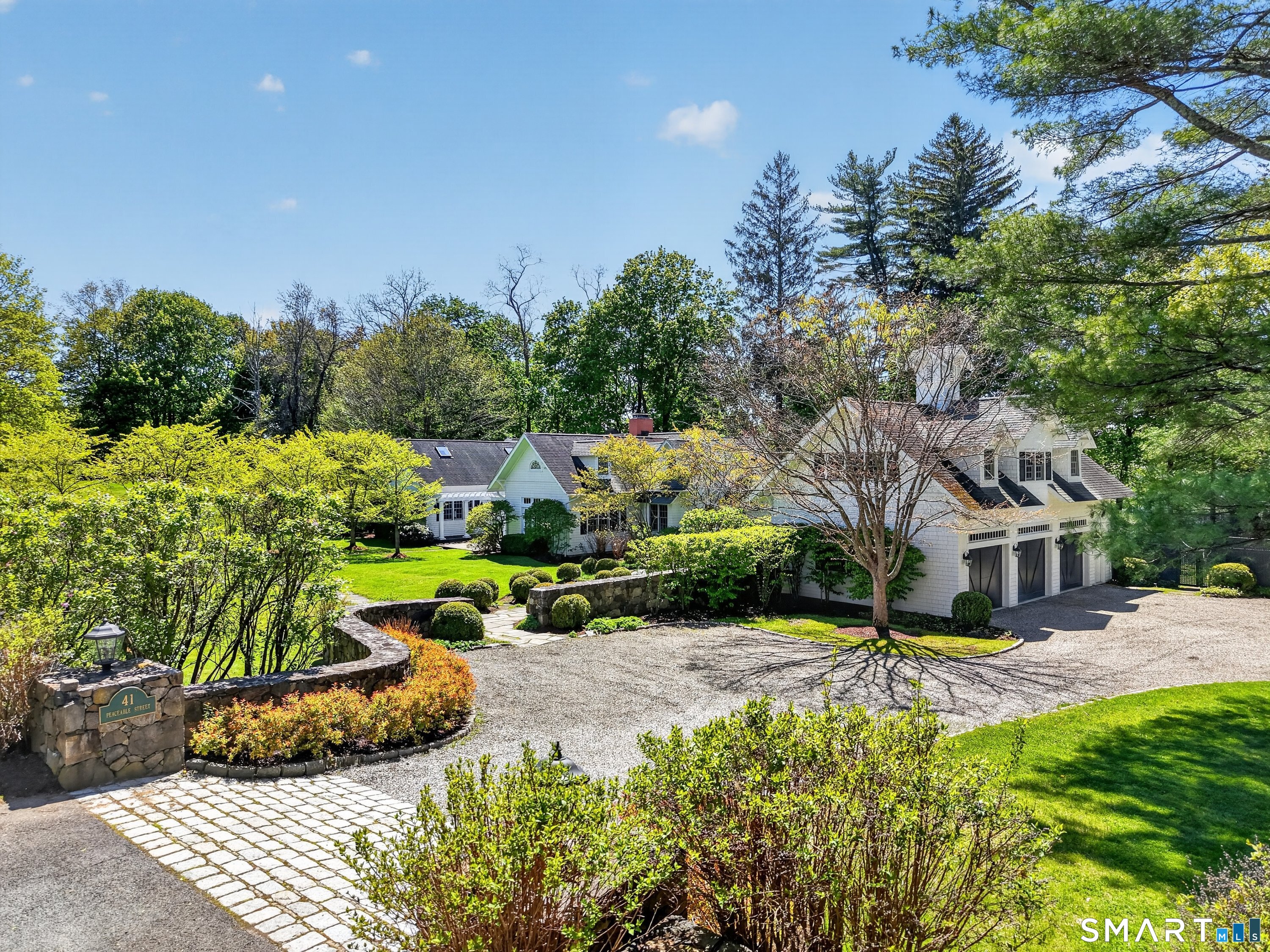 41 Peaceable Street, Ridgefield, CT 06877 | For Sale at $2,995,000