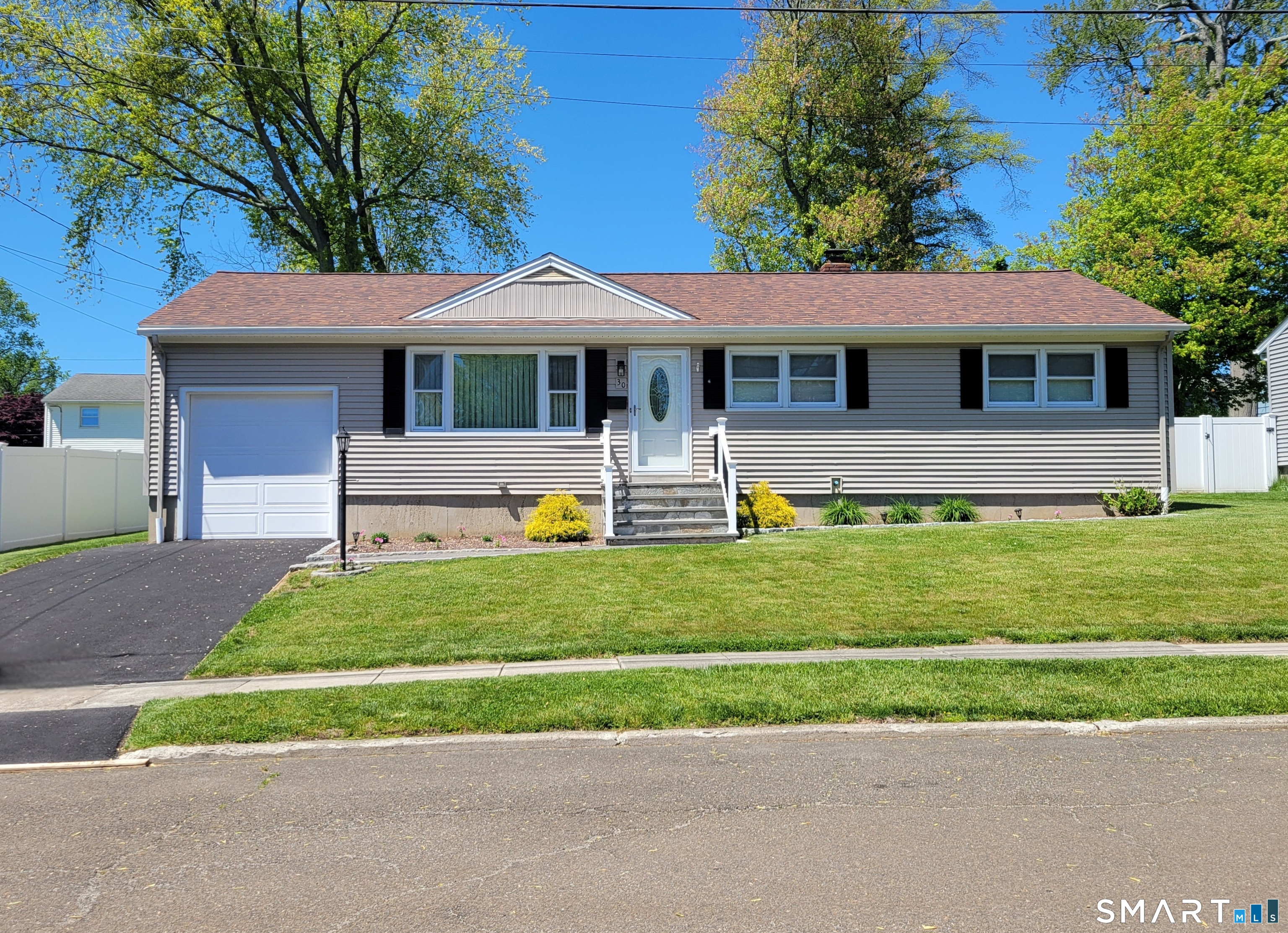30 Springdale Avenue, Stratford, CT 06614 | For Sale at $430,000