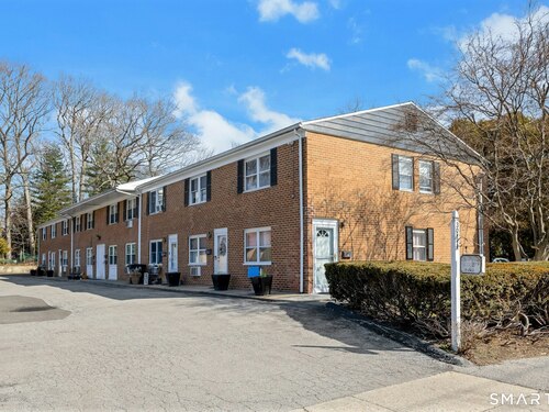  townhouse condo for sale located at 30 Maple Tree Avenue, b, Stamford, CT 06906
