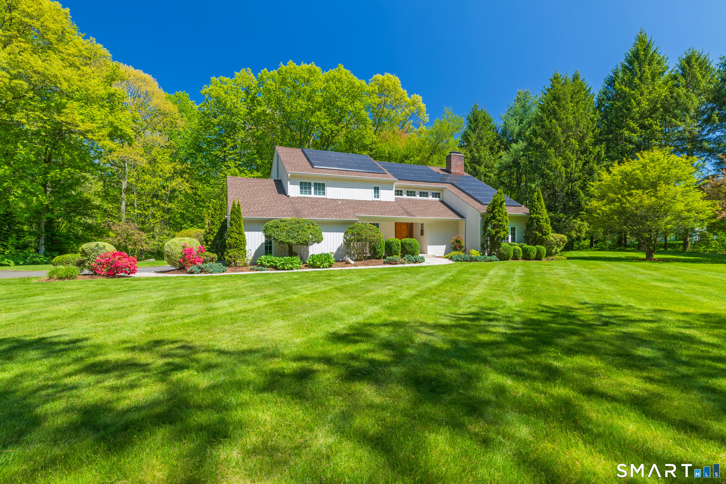 91 Lantern Ridge Road, New Canaan, CT 06840 | For Sale at $1,895,000